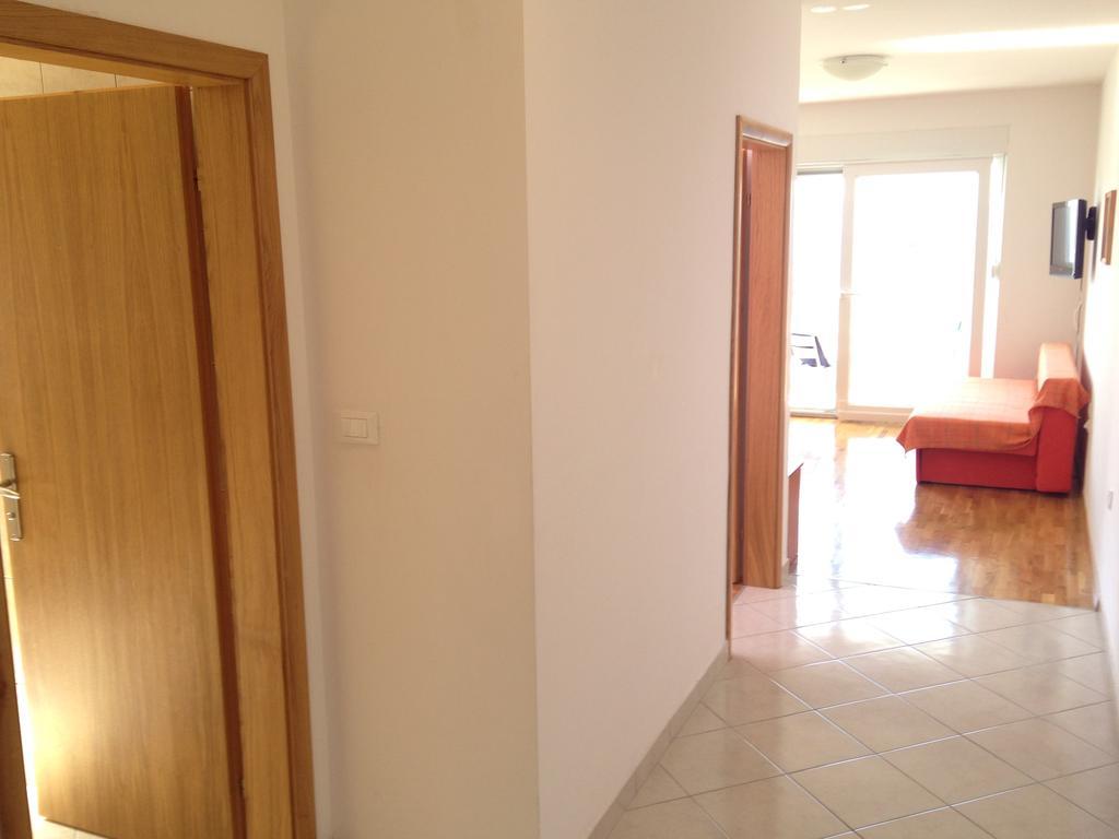 Gala Apartments Omis Room photo